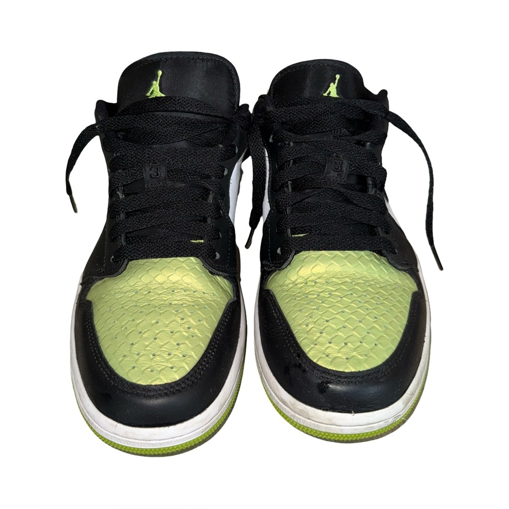 NIKE AIR JORDAN 1 LOW VIVID GREEN SNAKESKIN - Picture 5 of 6